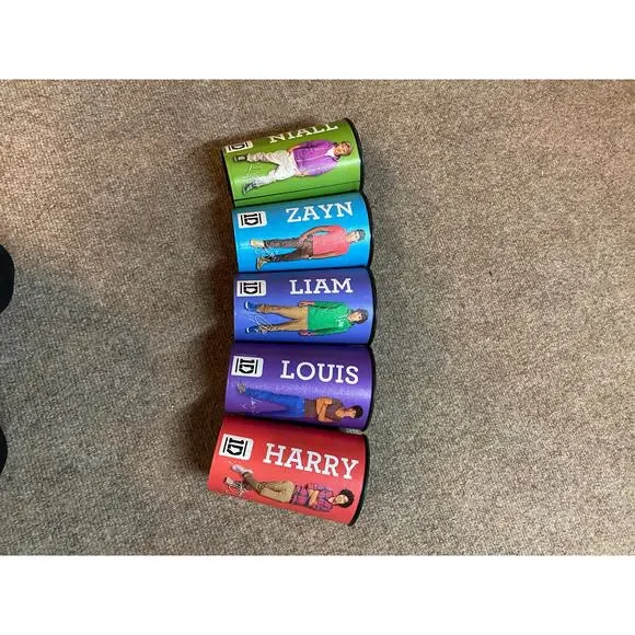 Rare One Direction Band 1D Collectible Cups - Picture 3 of 3